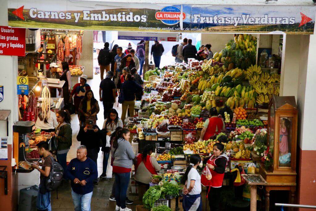 markt-bananen-equador-reiseblog-reisebüro-ecuador-anden-cuenca
