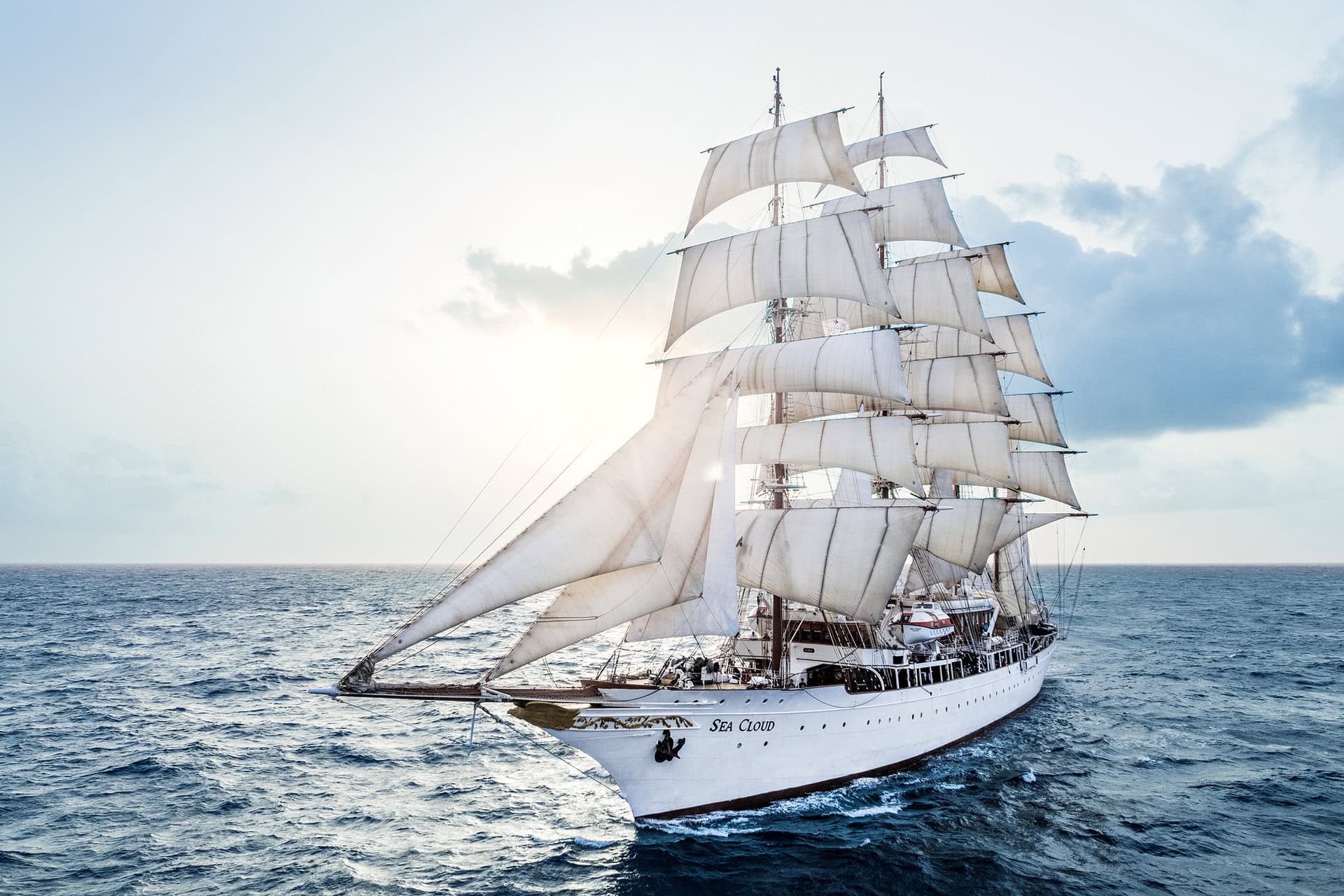 segelschiff-bella-italia-urlaub-segeltoern-bord-sonne-meer-segelschiff-windjammer