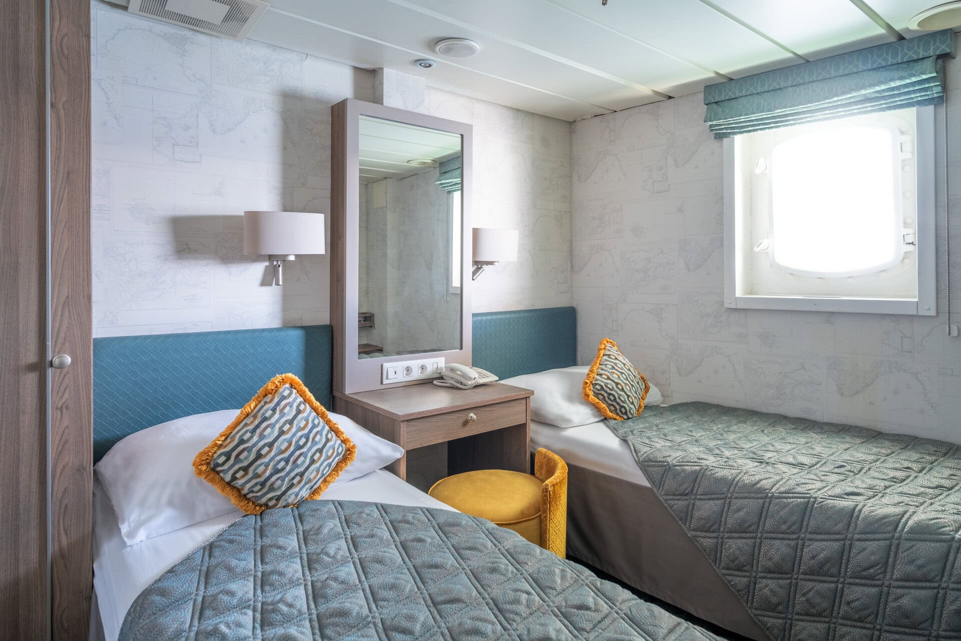 minikreuzfahrt-expedition-svalbard-hurtigruten-reise-spitzbergen-polar-arktis-norwegen-zimmer-schiff-kabine