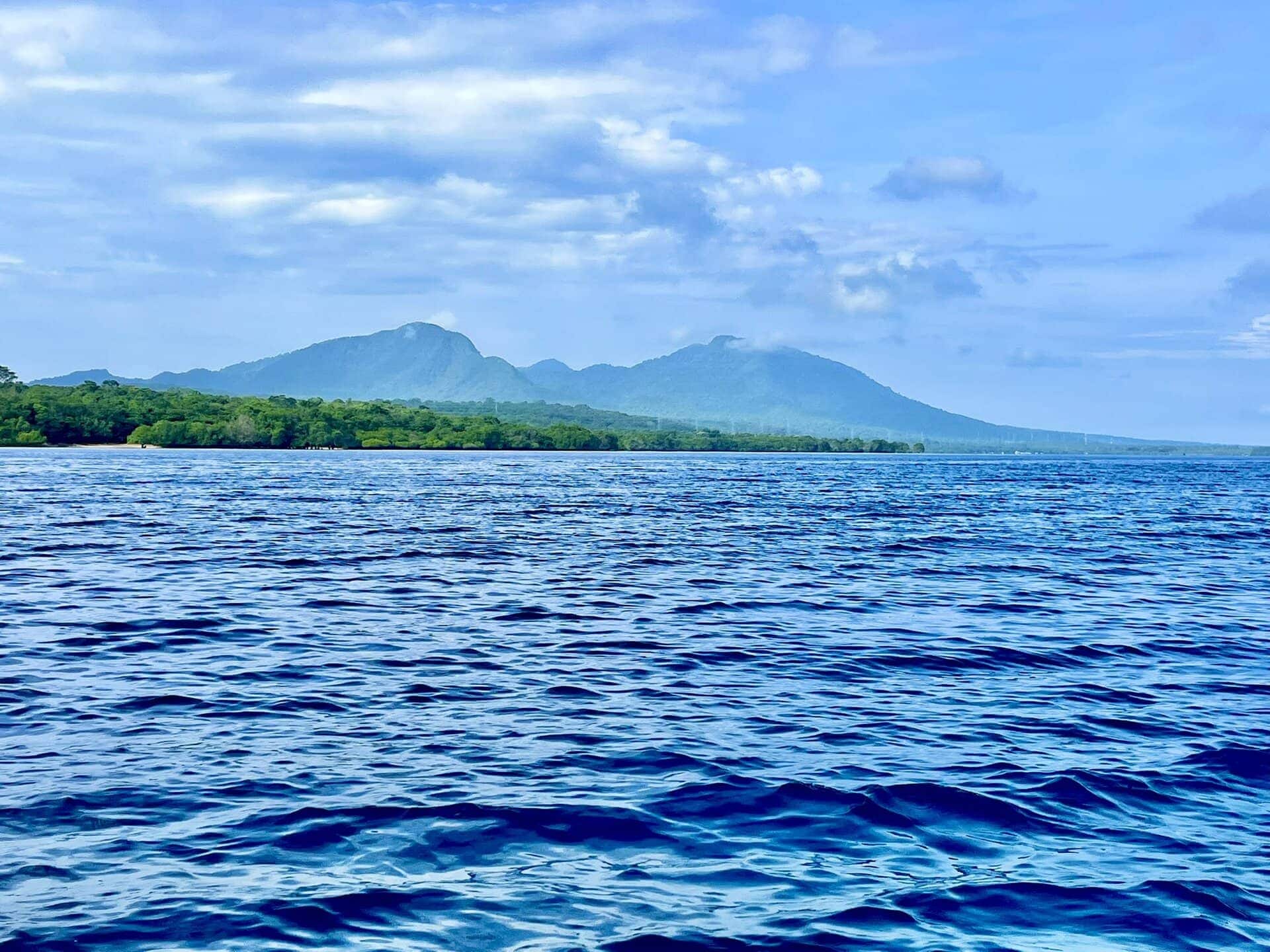 bali-indonesien-urlaub-norden-nordwesten-insel-sonne-strand-meer-blauer-ozean-reiseblog