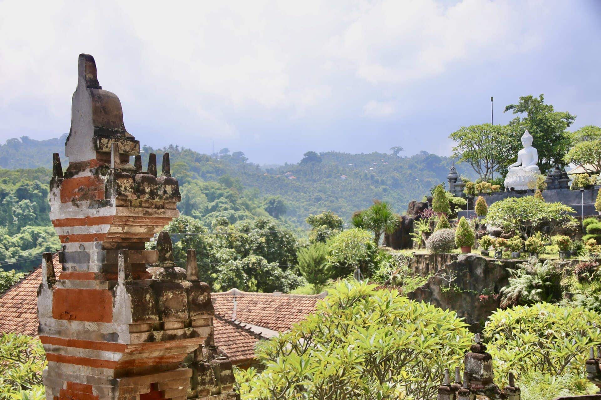 bali-indonesien-urlaub-norden-nordwesten-insel-sonne-strand-meer-traumhafte-kulisse-reiseblog