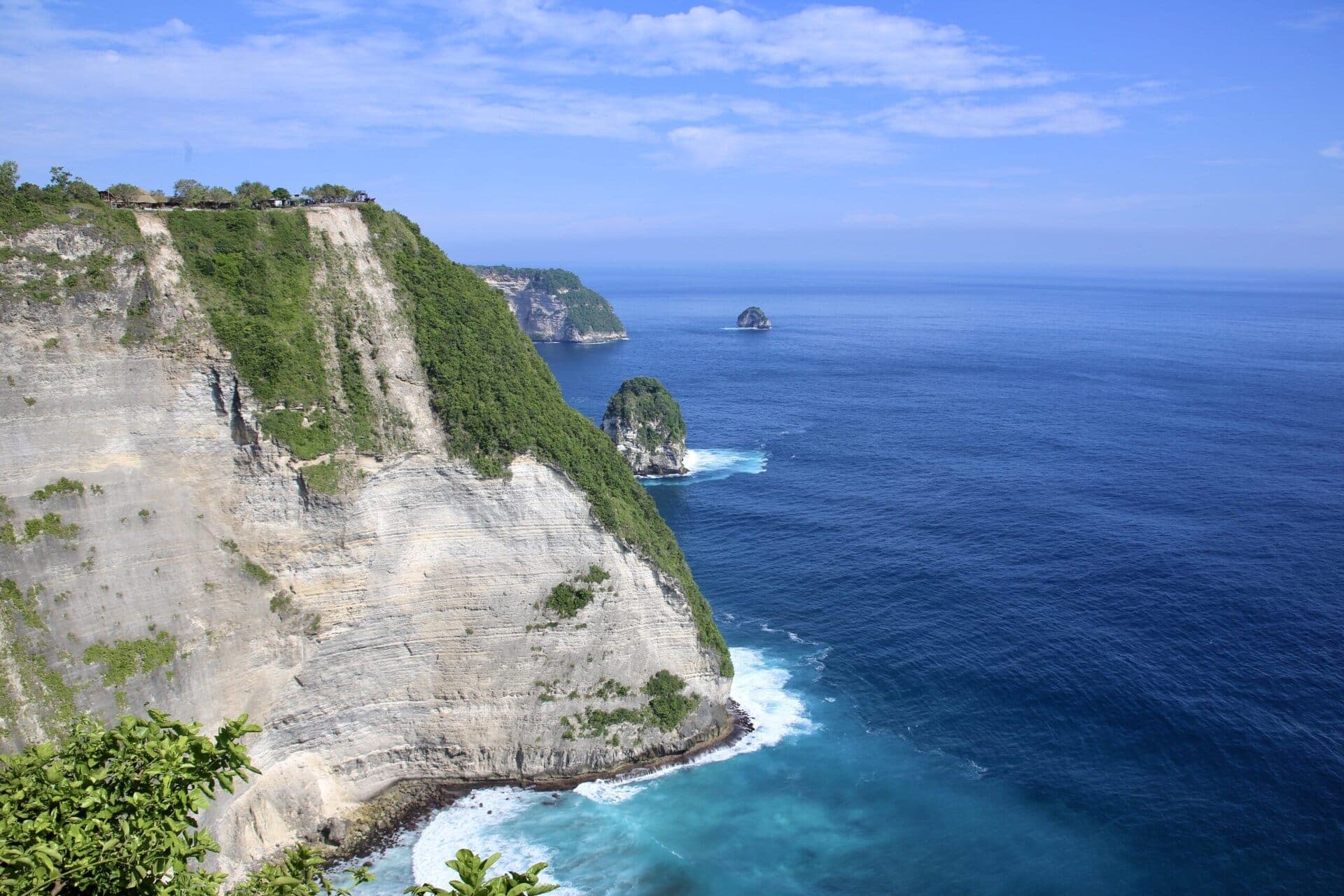 bali-indonesien-urlaub-sueden-suedosten-insel-sonne-strand-meer-sanur-nusa-penida-offene-meeresblick-reiseblog