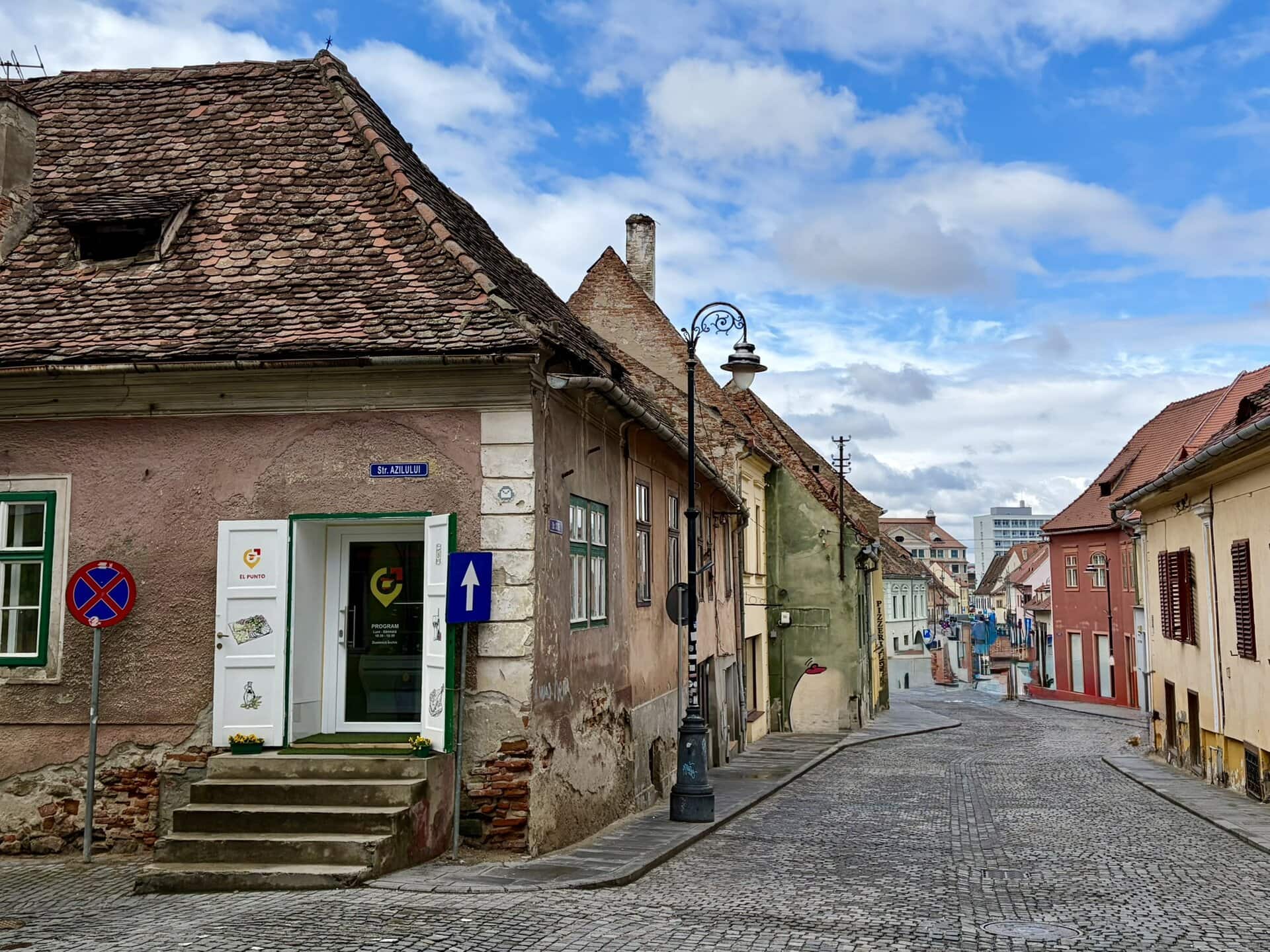 europa-alte-haeuser-rumaenien-roadtrip-individuell-osteuropa