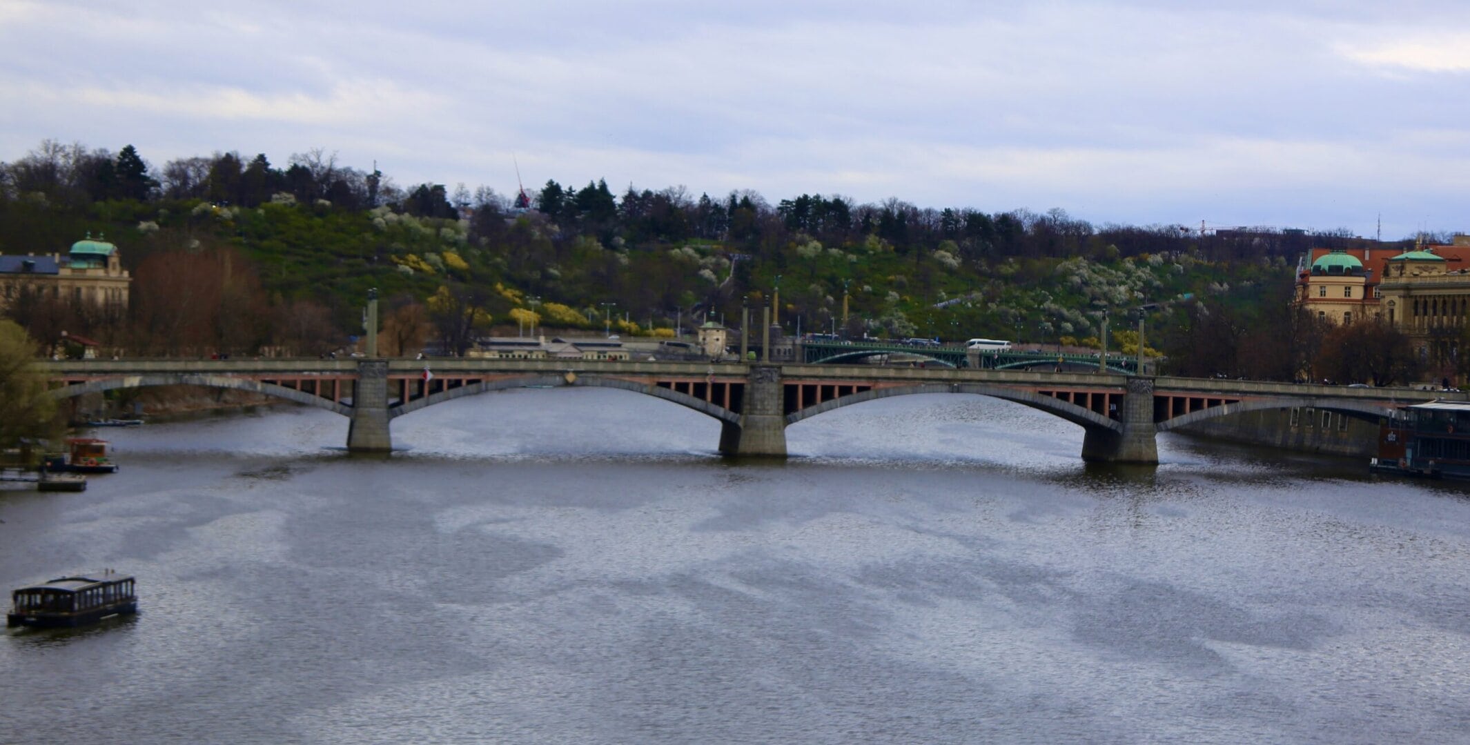 europa-brücke-roadtrip-individuell-osteuropa-prag