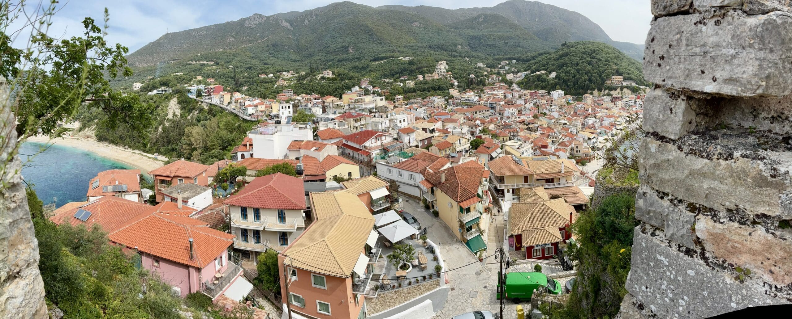 balkan-türkei-über-der-stadt-griechenland-roadtrip-europa-individuell