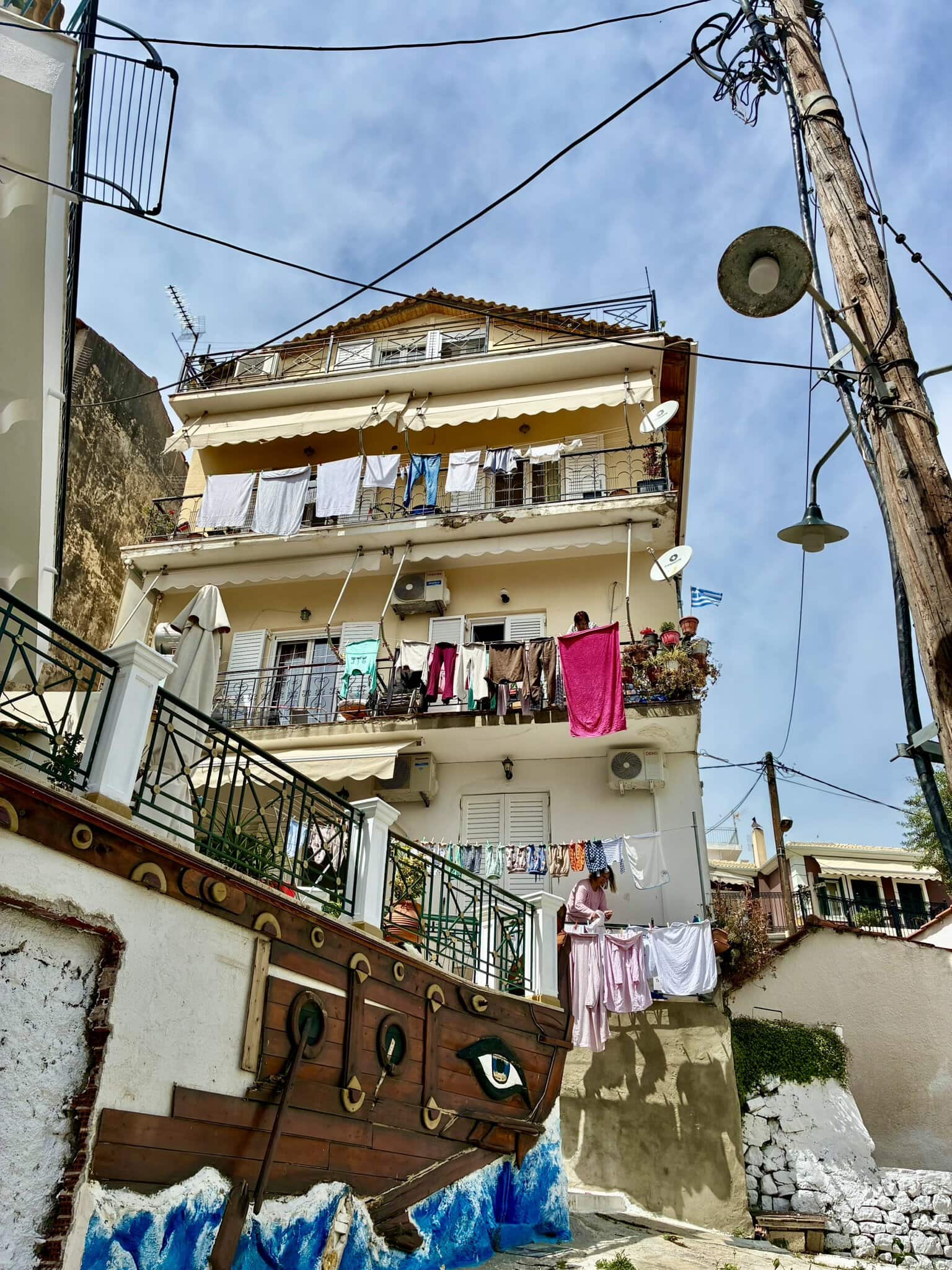 balkan-türkei-haus-griechenland-roadtrip-europa-individuell