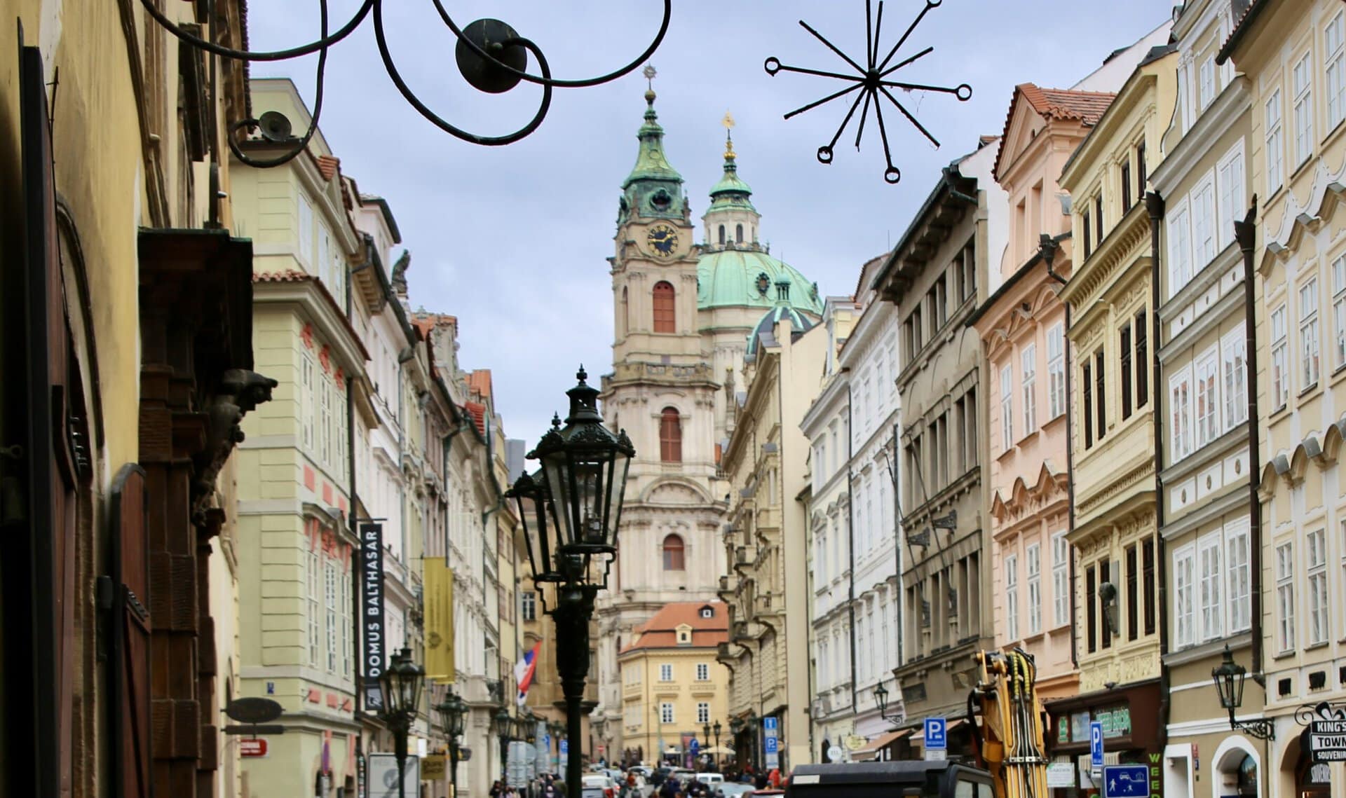 gebäude-europa-europa-roadtrip-individuell-osteuropa-kirche