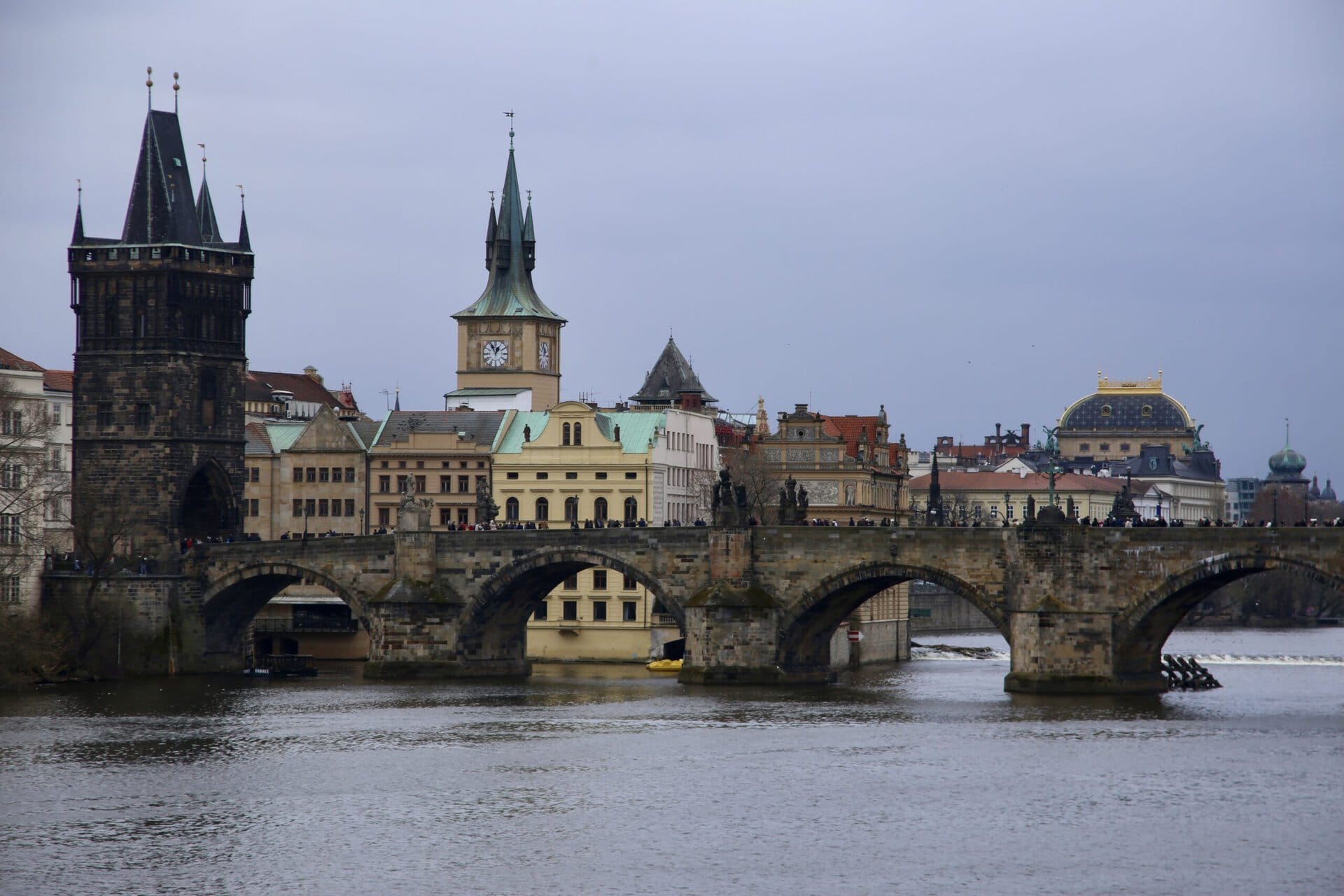 der-hängende-mann-europa-roadtrip-individuell-osteuropa