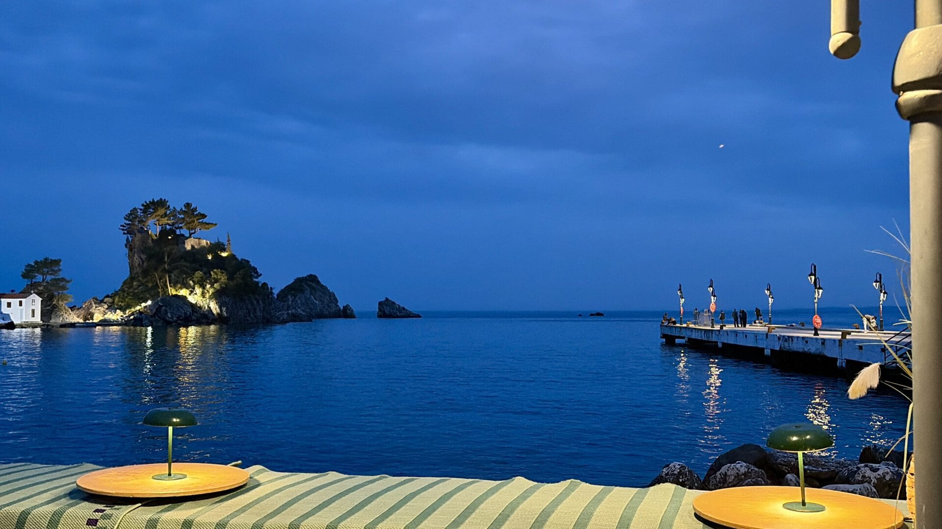 roadtrip-europa-lounge-am-meer-balkan-türkei-individuell-griechenland