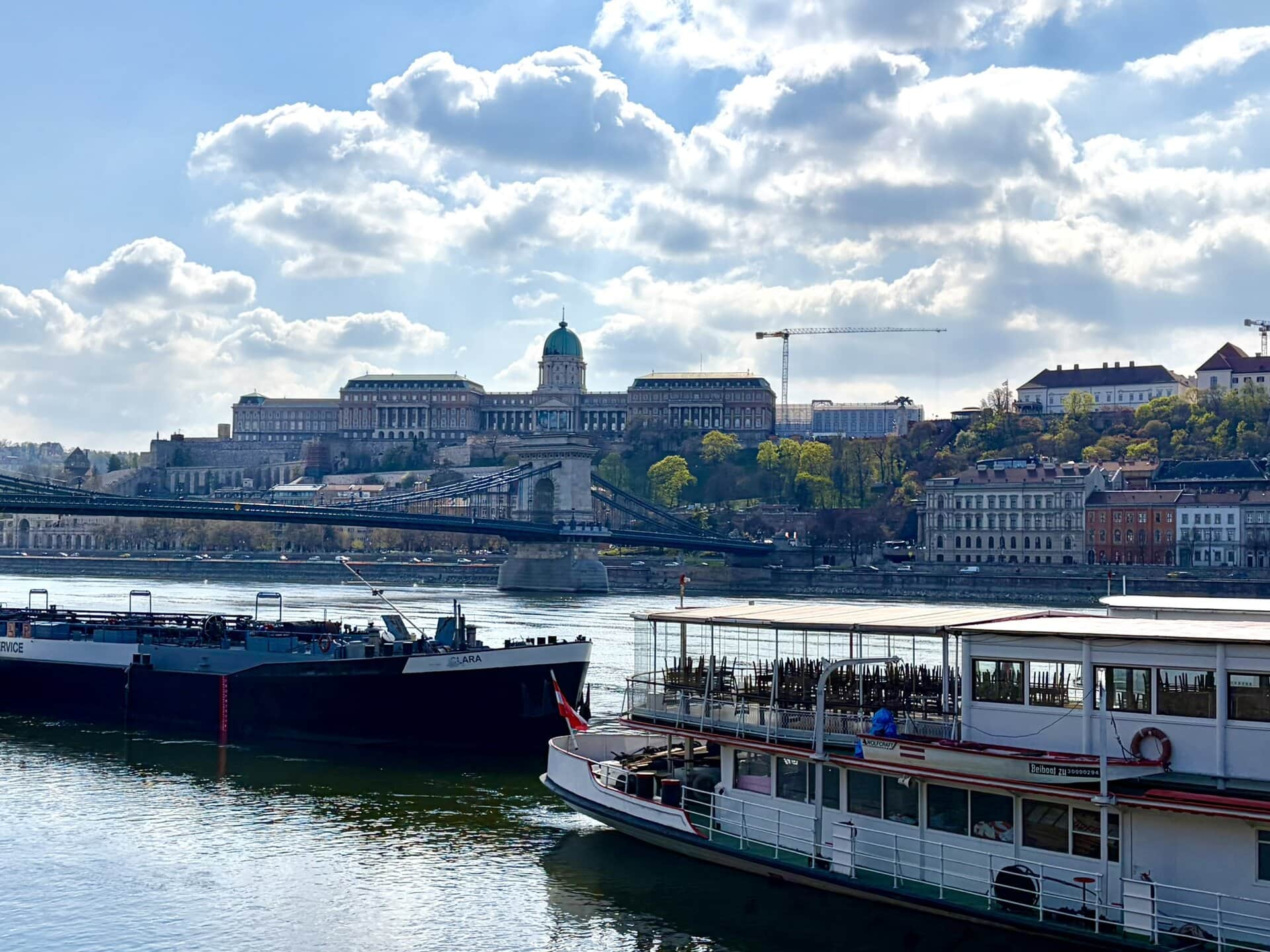 europa-roadtrip-individuell-schiff-fluss-reise-osteuropa