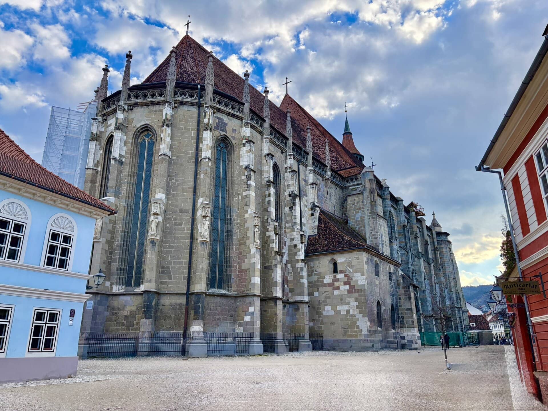 europa-roadtrip-kirche-reiseexperten-individuell-osteuropa