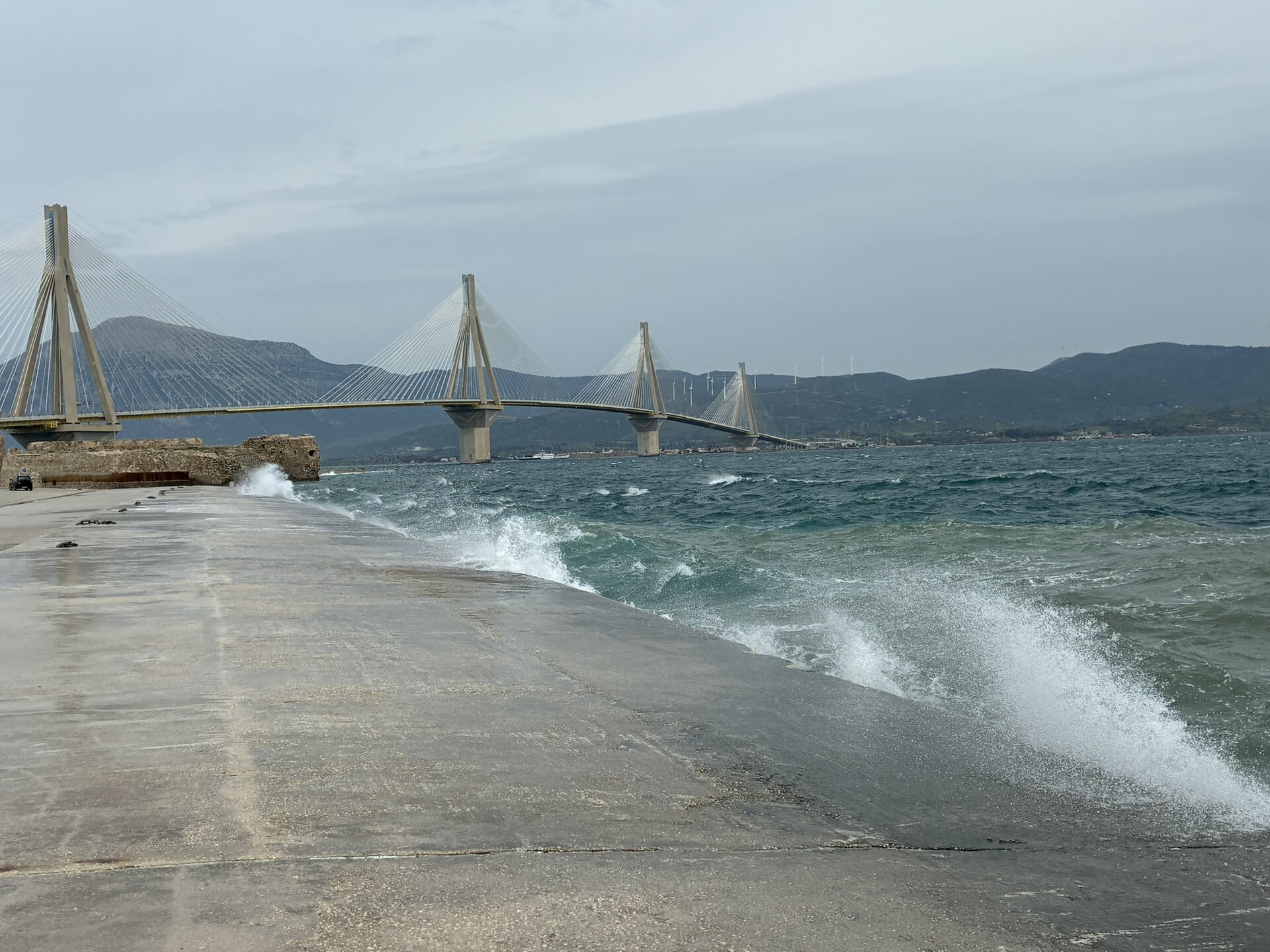 balkan-türkei-individuell-meerenge-brücke-griechenland-roadtrip-europa