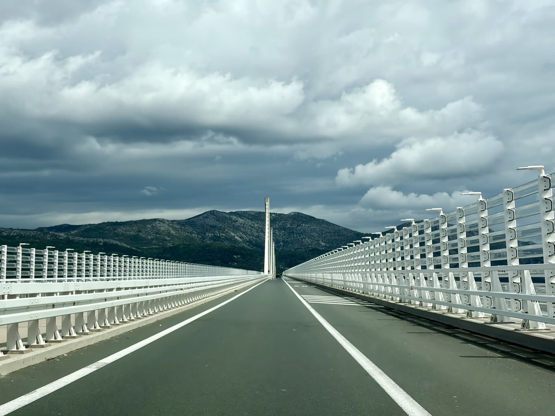 brückenstrasse-europa-roadtrip-balkan-küstenroute