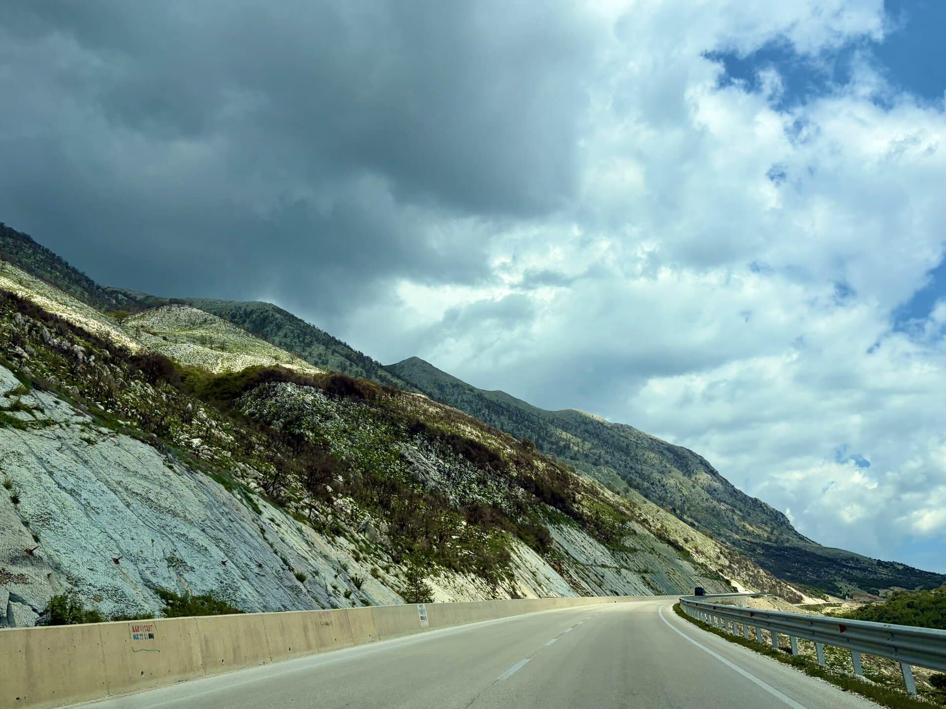 europa-autobahn-roadtrip-balkan-küstenroute