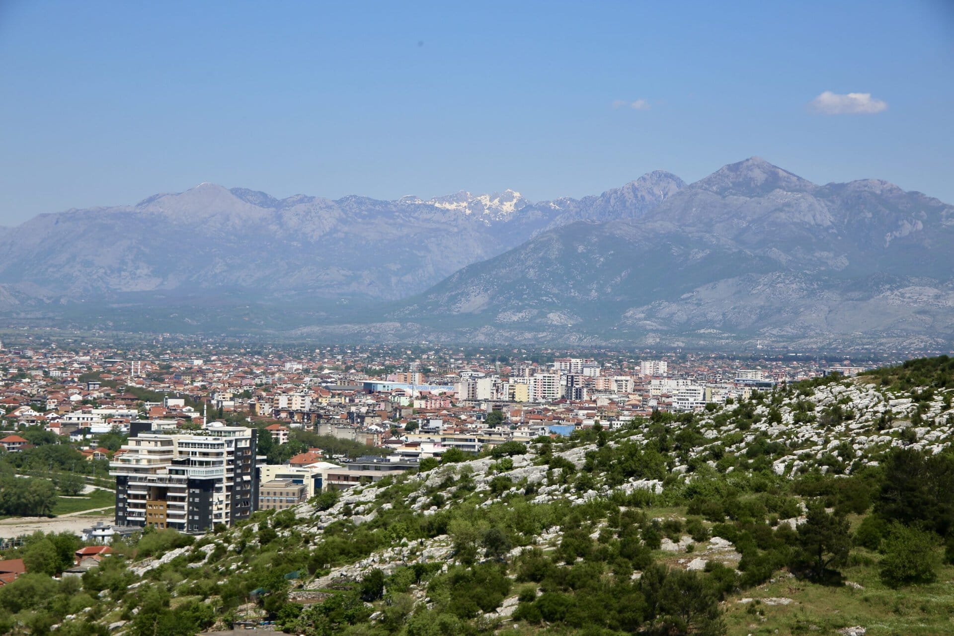 europa-stadt-albanien-roadtrip-balkan-küstenroute