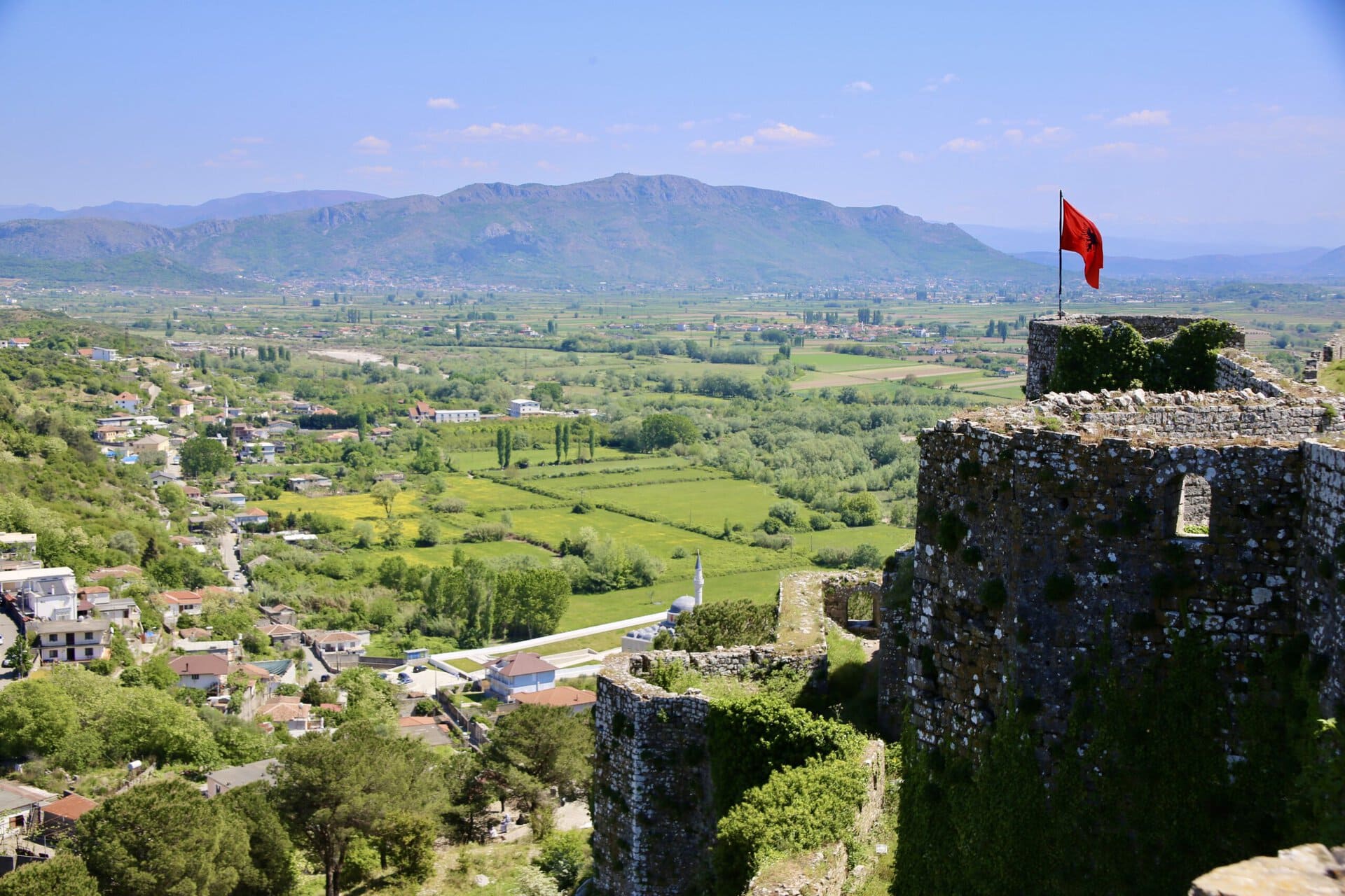 küstenroute-europa-burgblick-roadtrip-balkan