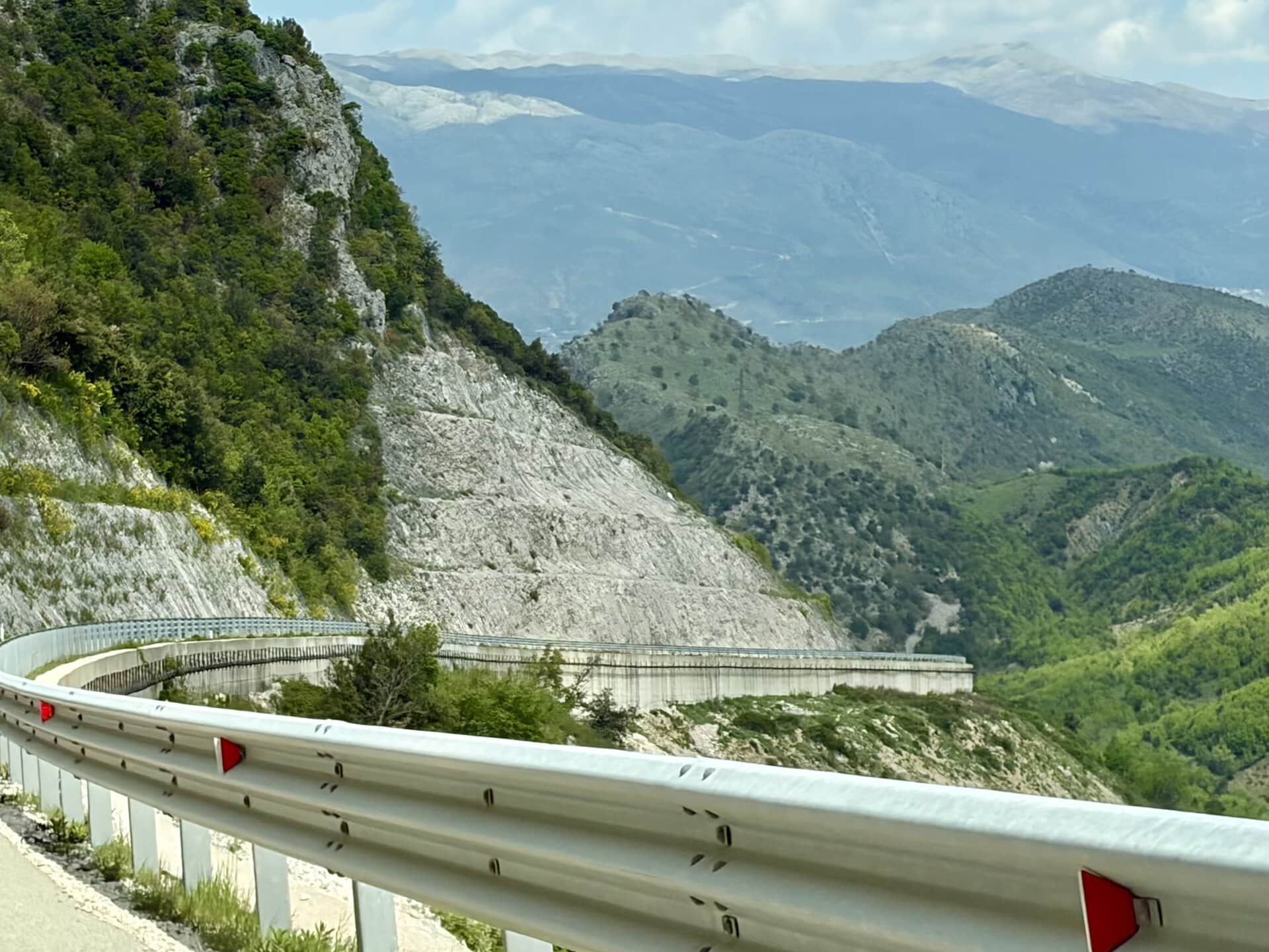 bergstrasse-europa-roadtrip-balkan-küstenroute
