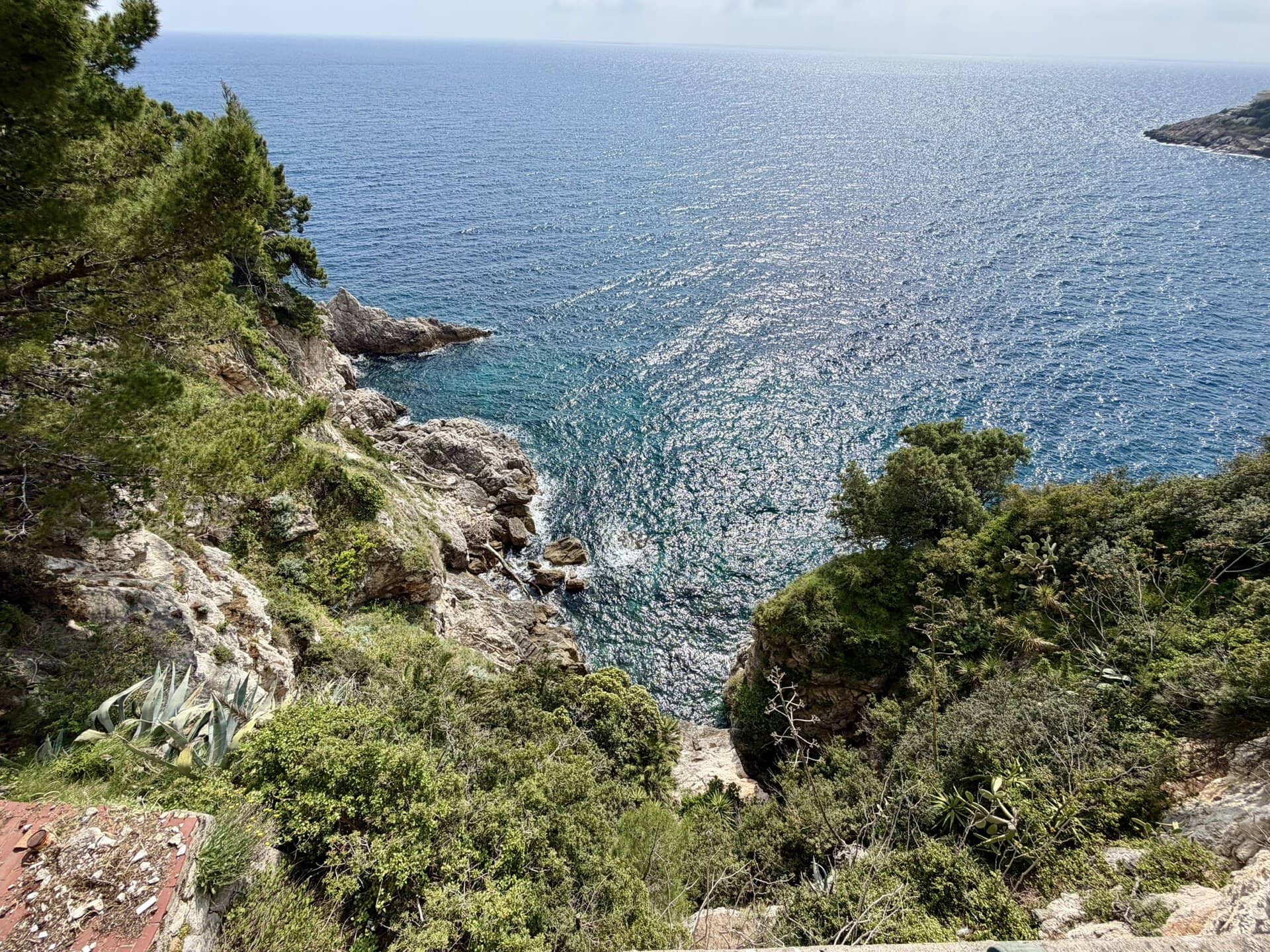 europa-steilhänge-roadtrip-balkan-küstenstrasse-küstenroute