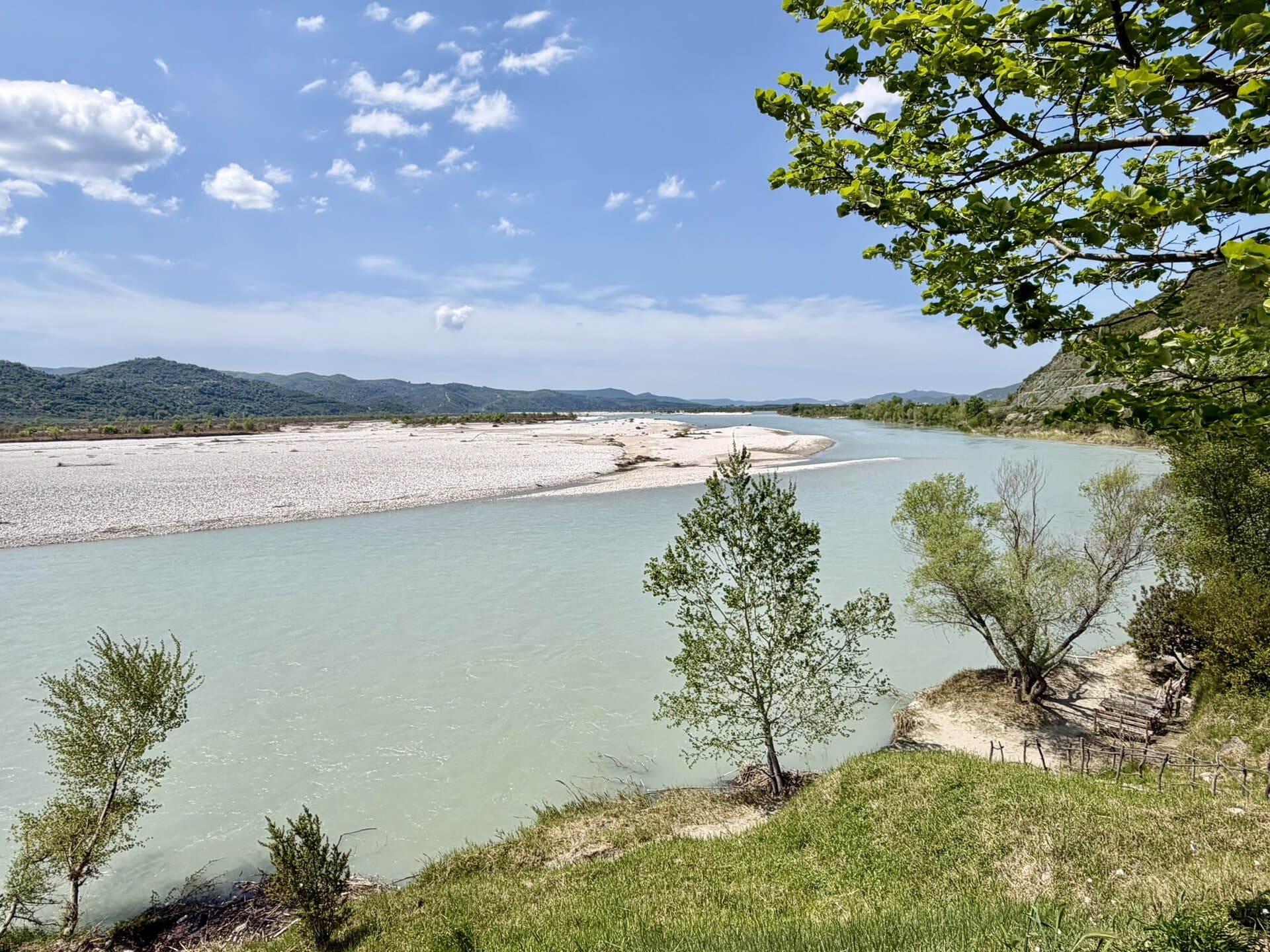 europa-flusslauf-roadtrip-balkan-küstenroute-sandbank