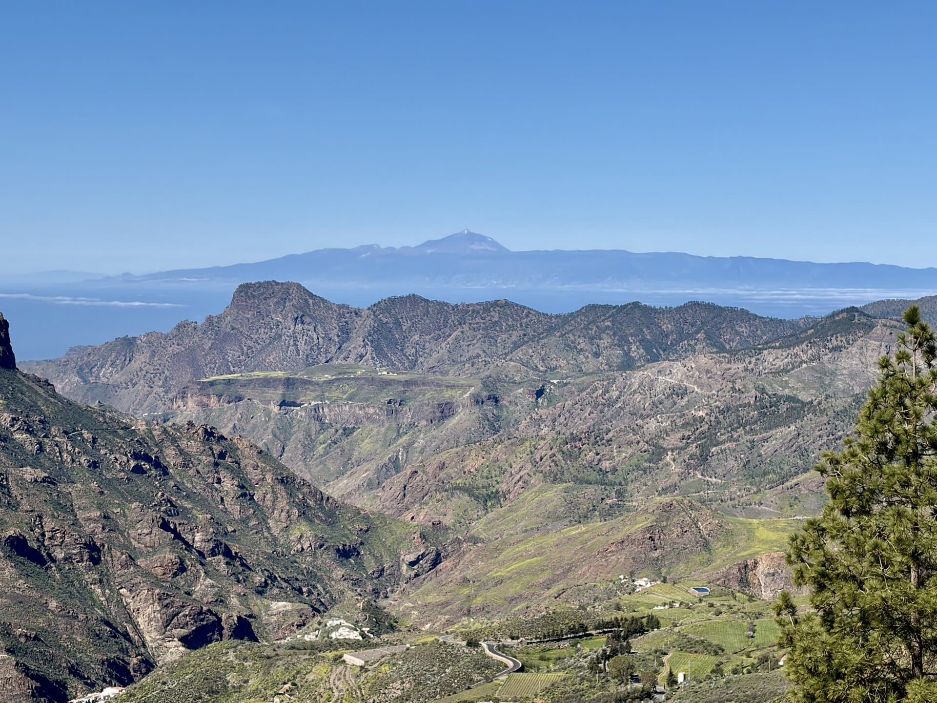 spanien-kanaren-teneriffa-am-horizont-gran-canaria-reiseblog-wanderurlaub