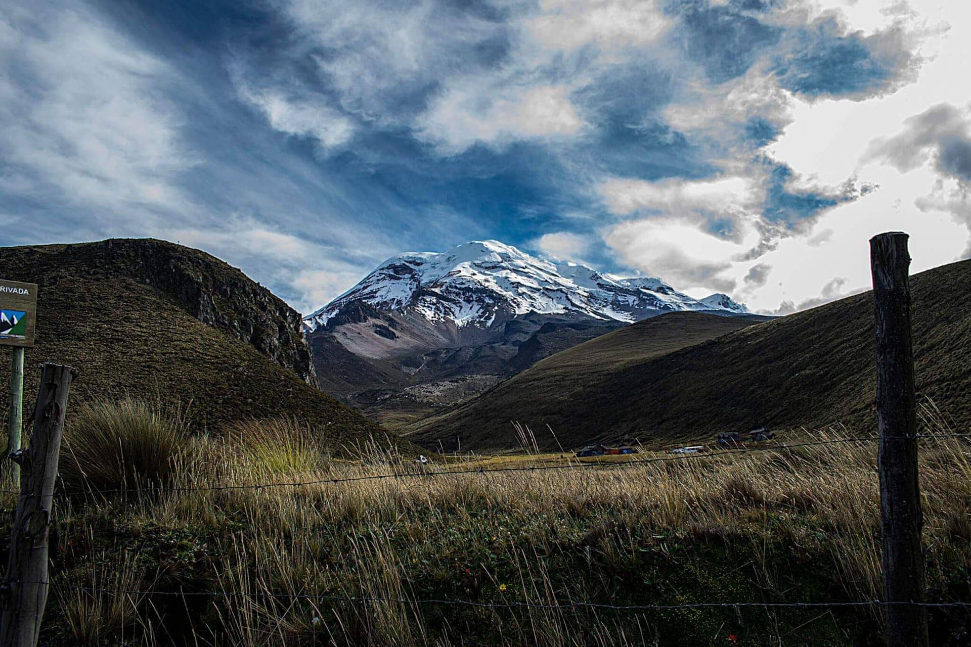 Berglandschaft der Anden auf der Ecuador Rundreise mit Galapagos Kreuzfahrt