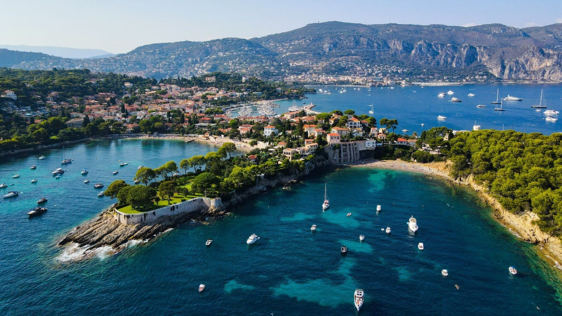 Luftaufnahme von Saint-Jean-Cap-Ferrat nahe Nizza an der Côte d’Azur während der Sea Cloud Cruise