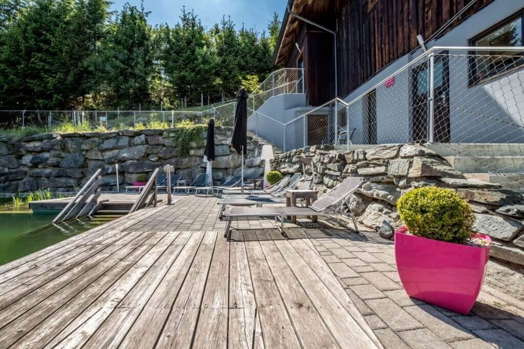 sauna-und-wellness-hotel-Art-Lodge-in-oesterreich-reise-buchen-Pool sauna-und-wellness-hotel-Art-Lodge-in-oesterreich-erholungsurlaub-reise-buchen-Pool