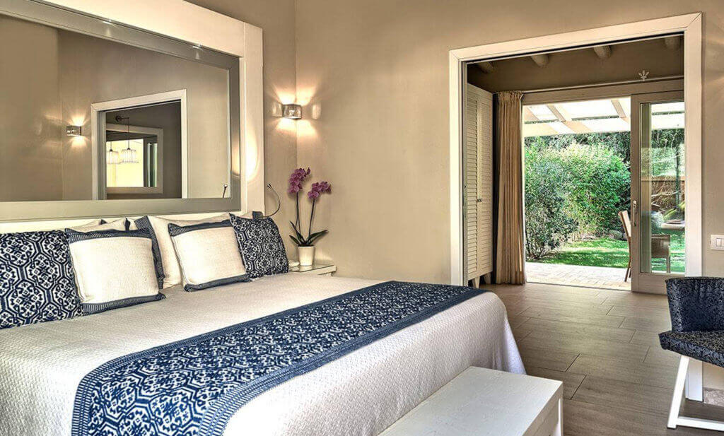 italien-luxus-hotel-forte-village-buchen-sardinien-reiseplaner-urlaub-fuer-die familie italien-luxus-hotel-forte-village-buchen-sardinien-reiseplaner-urlaub-fuer-die familie