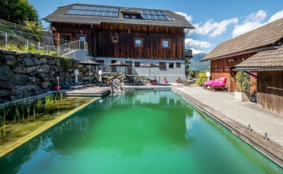 erholungsurlaub-hotels-in-oesterreich-reise-buchen-unterwegs-in-europa-Art-Lodge-Pool