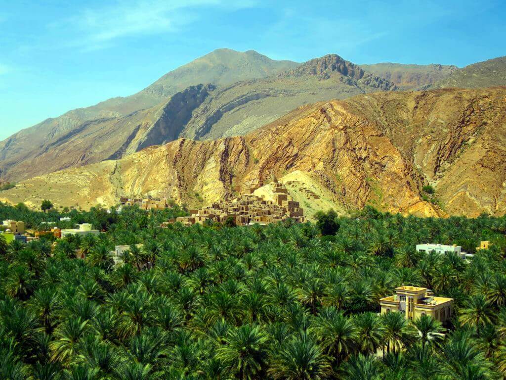 rundreise-planen-oman-reisespezialist-mietwagentour-geplant-unterwegs