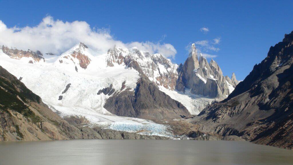 chile-argentinien-rundreise-reisespezialist-patagonien-luxus-reise-spezialist-aktivreisen-Laguna-Torre