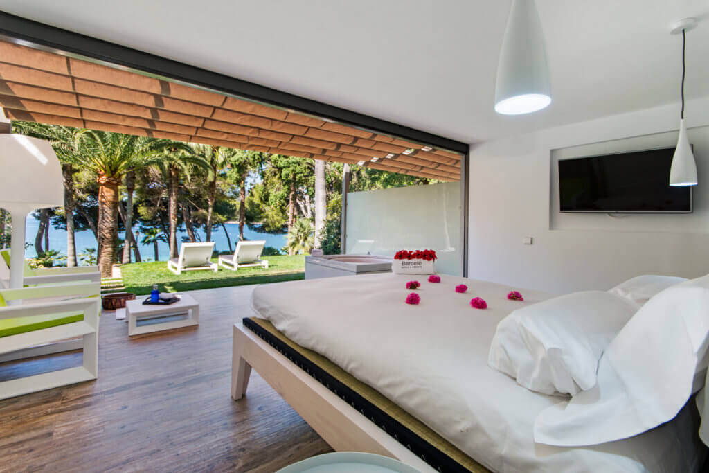 formentor-mallorca-royal-hideaway-reisespezialist-luxus-segment-hotels formentor-luxus-hotel-mallorca-royal-hideaway-reisespezialist-luxus-segment-hotels