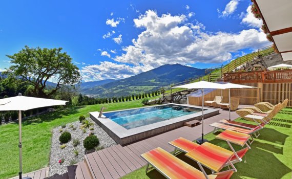 familien-urlaub-suedtirol-hotel-torgglerhof-in-brixen-fuer-reise-buchen-oesterreich-reisespezialist