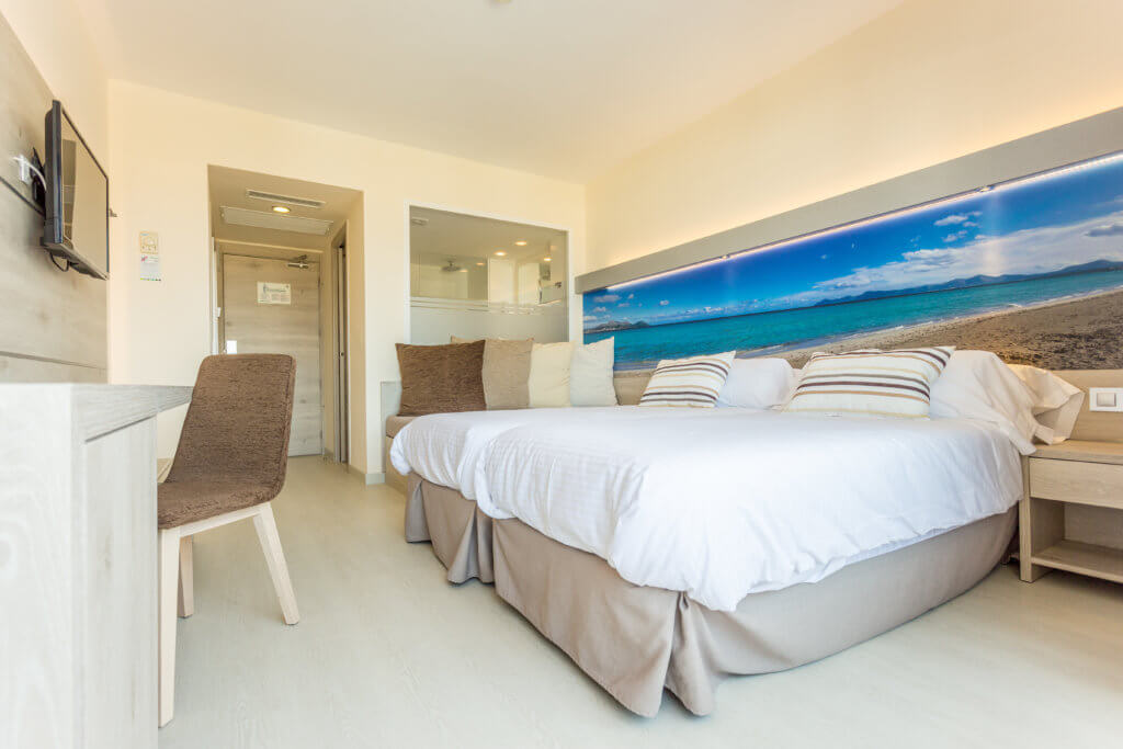 triathlon-trainingslager-mallorca-FerrerJaneiro_trainieren-Habitación_DobleEstandar_Dormitorio (1)