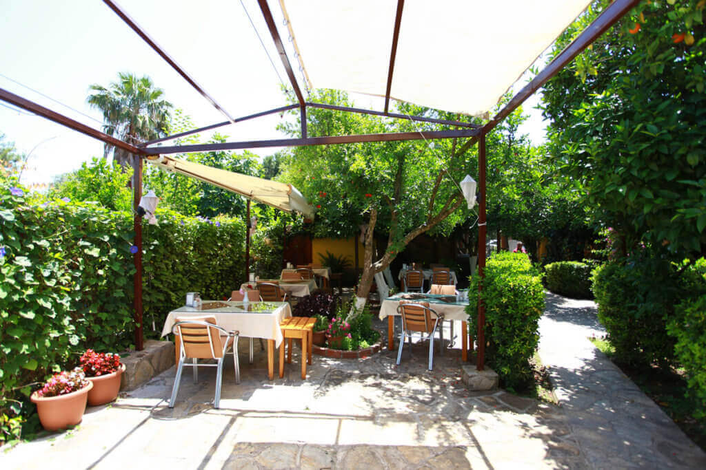 cirale-tuerkei-unterkunft-fuer-familien-olympos-pension-ruya-buchen cirale-tuerkei-unterkunft-fuer-familien-olympos-pension-ruya-buchen