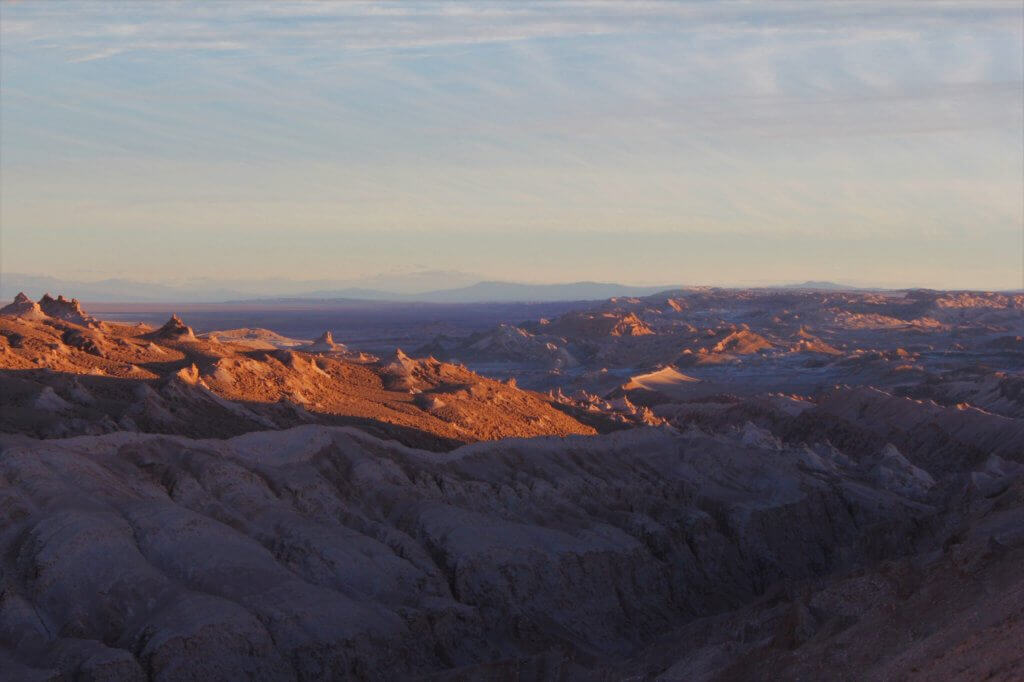 spezialreise-suedamerika-valle-de-la-luna-bolivien-peru-luxusreise-aktiv