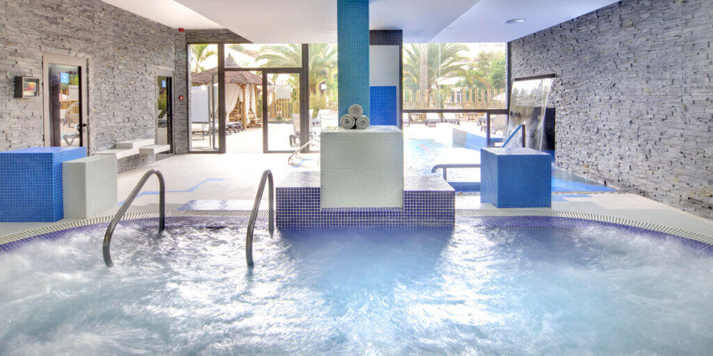corralejo-bay-wellness-hotel-reise-planen-barcelo-erwachsenen-hotel-kanaren corralejo-bay-wellness-hotel-reise-planen-barcelo-erwachsenen-hotel-kanaren